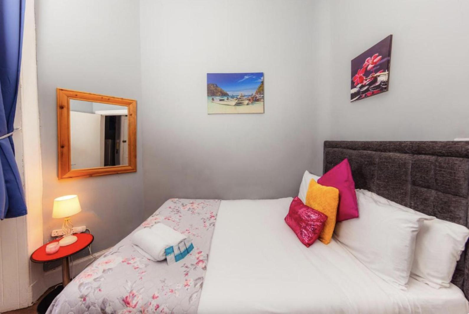Warm Apartment By Holyrood Palace! Edinburgh Bagian luar foto